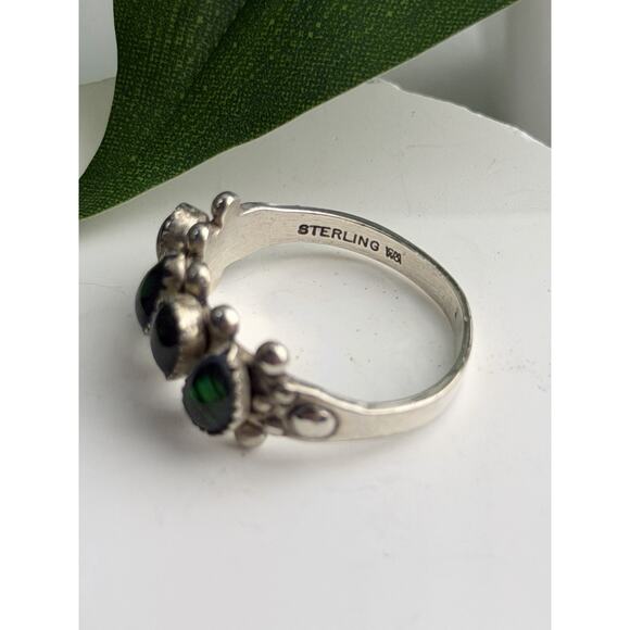 Paua Feather Ring in Sterling Silver - 925 Hallmarked Vintage 925 Sterling Silver Green Paua Shell Ring Size 10